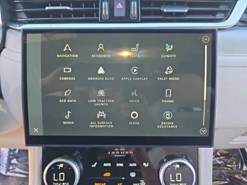 Used 2025 Jaguar F-PACE R-Dynamic S AWD/4WD image 21