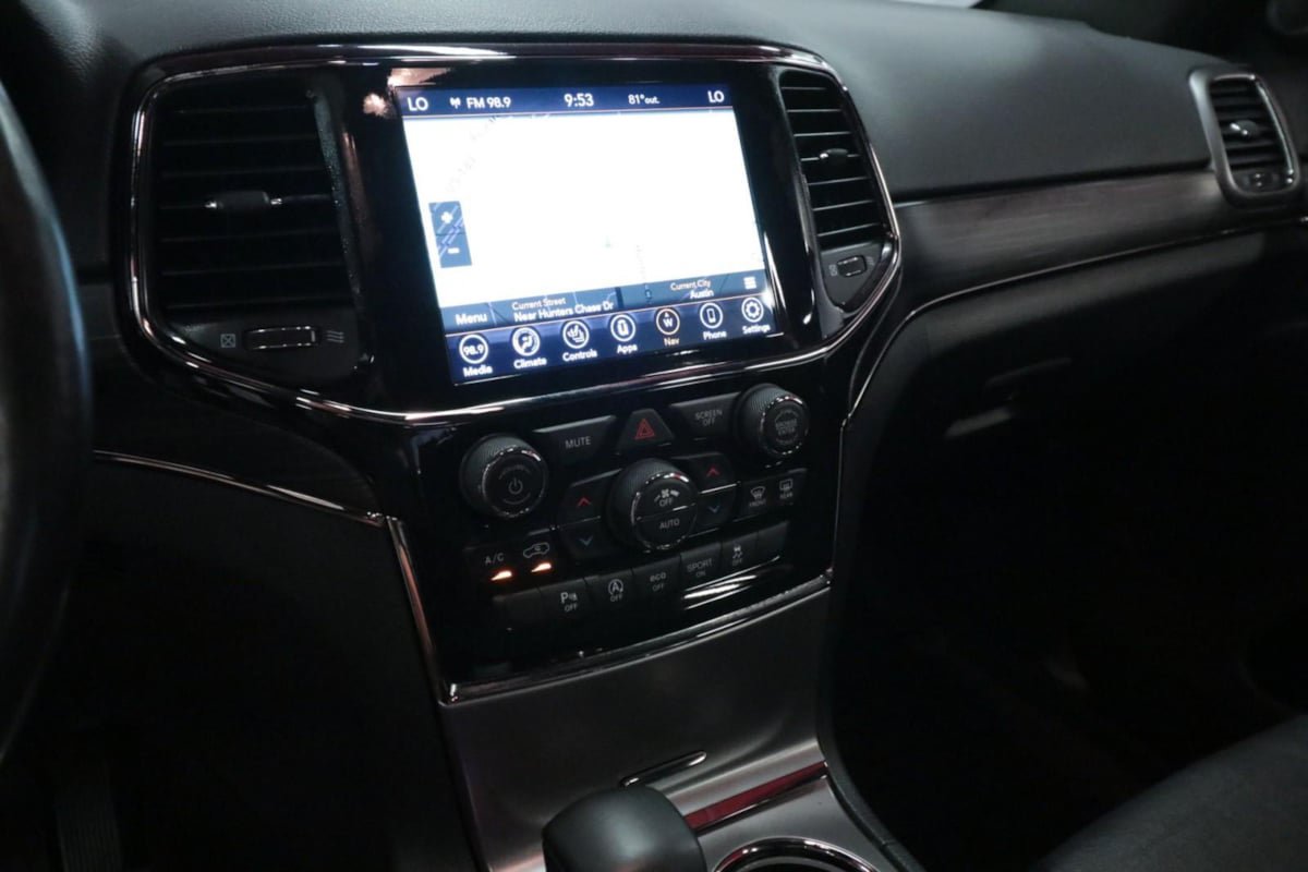 Used 2021 Jeep Grand Cherokee Limited X RWD image 25