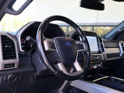 Used 2022 Ford F250 Lariat w/ Lariat Ultimate Package image 19