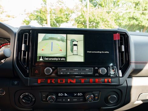 New 2025 Nissan Frontier PRO-4X w/ Pro Premium Package image 15