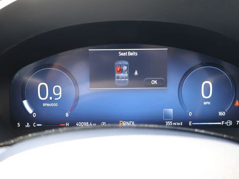 Used 2025 Ford Escape Platinum AWD/4WD image 29