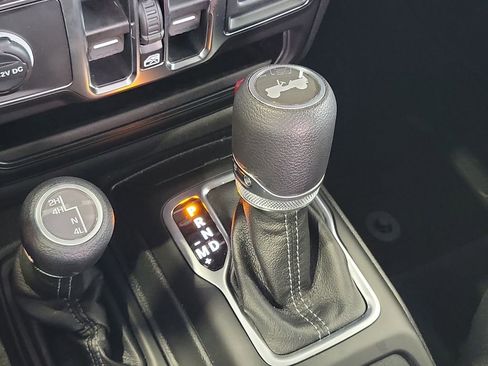 New 2026 Jeep Wrangler Unlimited Sport AWD/4WD image 29