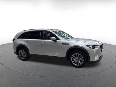 Used 2025 MAZDA CX-90 3.3 Turbo w/ Preferred Package AWD/4WD image 2
