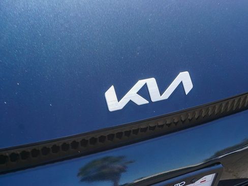 Certified 2023 Kia EV6 Light RWD image 11