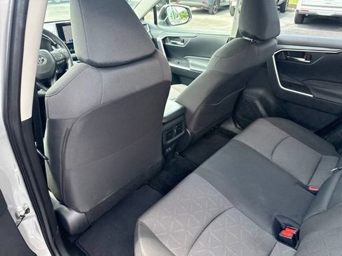 Used 2025 Toyota RAV4 XLE w/ Convenience Package AWD/4WD image 20