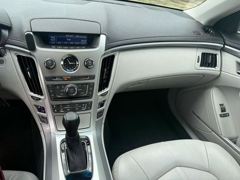 Used 2013 Cadillac CTS Luxury RWD image 42