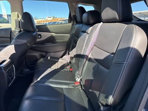 Used 2015 Nissan Murano Platinum w/ Platinum Technology Package image 21