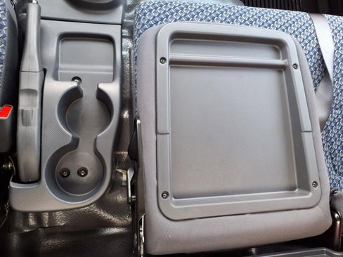 New 2025 Chevrolet Low Cab Forward image 9