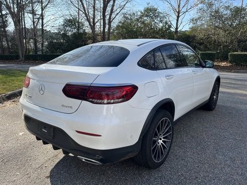 Used 2023 Mercedes-Benz GLC 300 4MATIC Coupe image 9