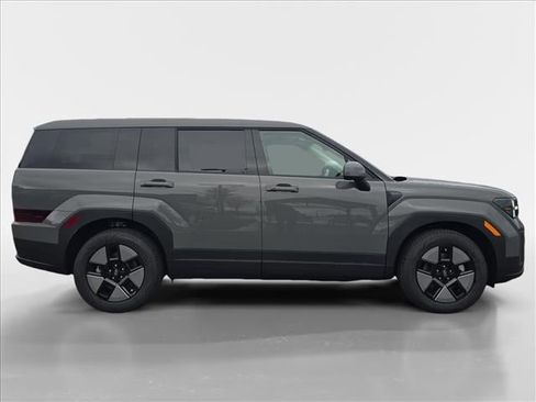 New 2026 Hyundai Santa Fe SE AWD/4WD image 2