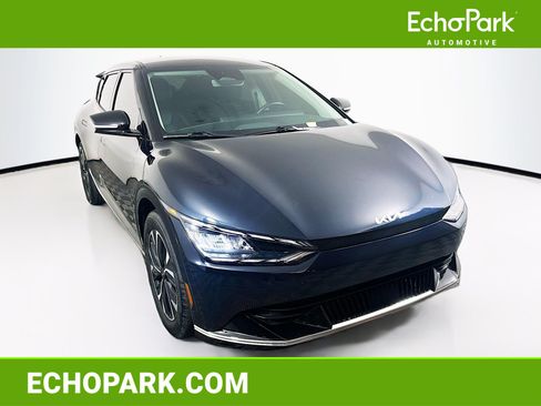 Used 2024 Kia EV6 Wind RWD image 1