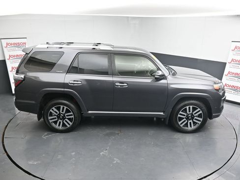 Used 2022 Toyota 4Runner Limited image 35