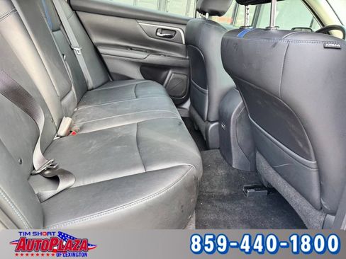 Used 2018 Nissan Altima 2.5 SR w/ SR Midnight Edition FWD image 25