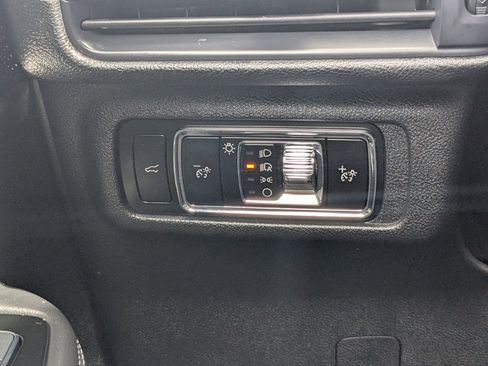 Used 2024 Lincoln Corsair Reserve w/ Equipment Group 201A image 20