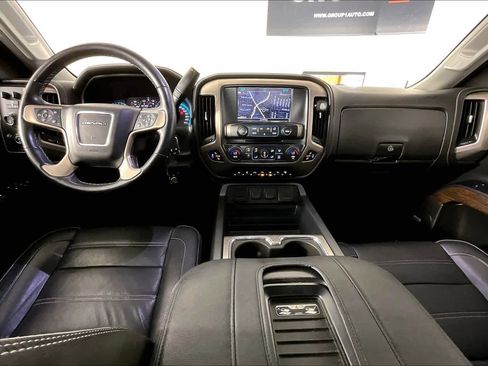 Used 2019 GMC Sierra 3500 Denali w/ Duramax Plus Package image 14