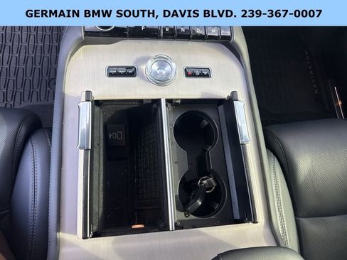 Used 2025 Lincoln Navigator L Reserve w/ Jet Appearance Package image 14