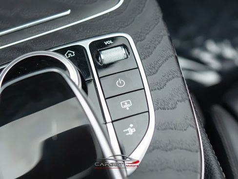 Used 2018 Mercedes-Benz E 400 Coupe w/ Premium 2 Package image 32