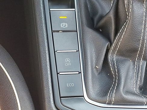Used 2022 Volkswagen Jetta Sport FWD image 25