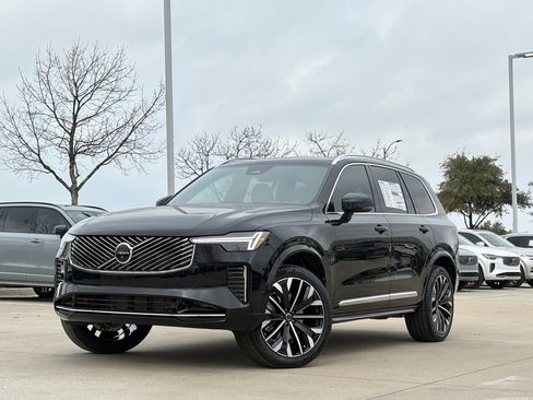 New 2026 Volvo XC90 B6 Plus w/ Protection Package Premier image 2