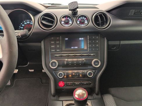 Used 2016 Ford Mustang Shelby GT350 w/ Track Package image 27