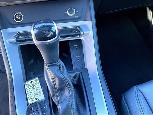 Used 2023 Audi Q3 2.0T Premium Plus w/ Premium Plus Package image 26