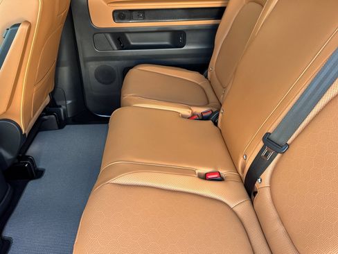 New 2025 Volkswagen ID. Buzz Pro S image 10