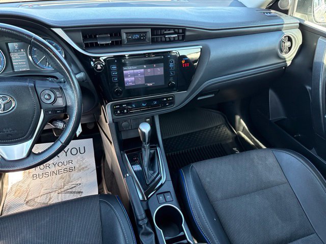 Used 2018 Toyota Corolla SE FWD image 20