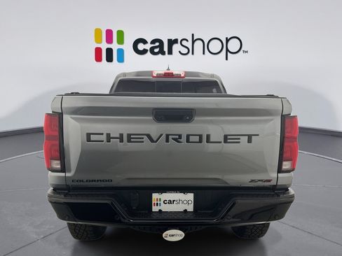 Used 2024 Chevrolet Colorado ZR2 w/ ZR2 Convenience Package III AWD/4WD image 4