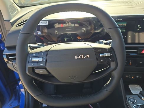 New 2026 Kia Sportage EX image 29