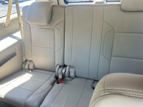 Used 2017 GMC Yukon XL Denali w/ Open Road Package RWD image 9