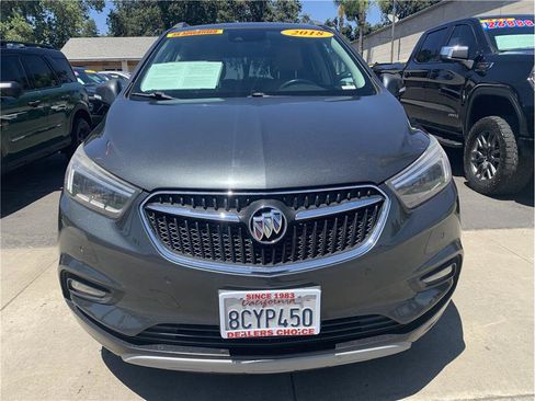 Used 2018 Buick Encore Premium FWD image 2