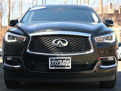 Used 2019 INFINITI QX60 Luxe w/ Essential Package image 11