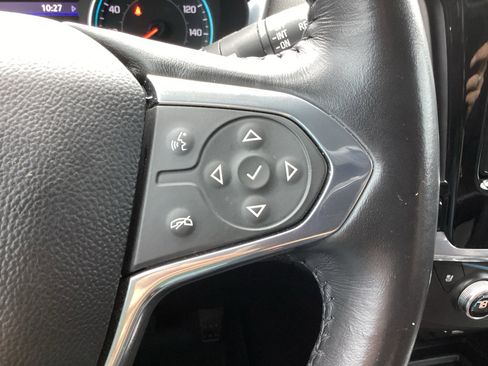 Used 2020 Chevrolet Traverse Premier image 20