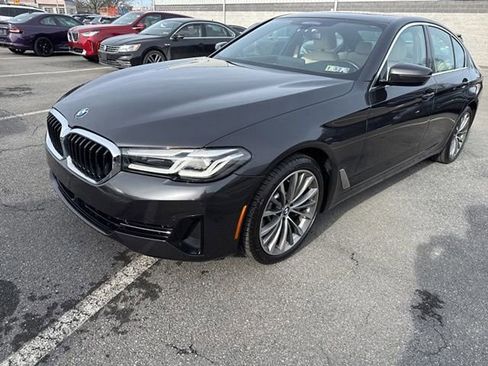 Used 2021 BMW 530i xDrive 530i xDrive w/ Premium Package image 1