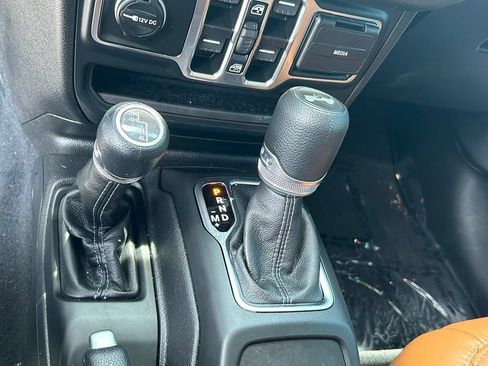 Used 2026 Jeep Wrangler Unlimited Sport AWD/4WD image 21