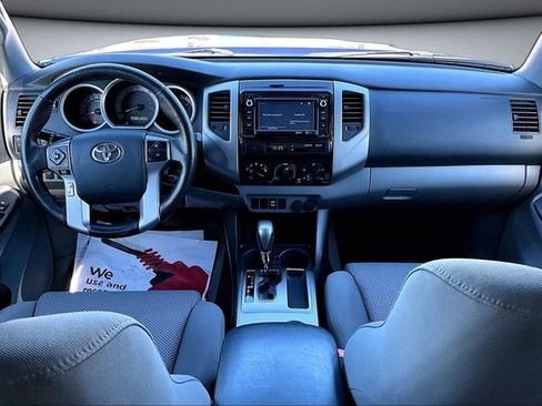 Used 2014 Toyota Tacoma PreRunner w/ TRD Sport Package image 8