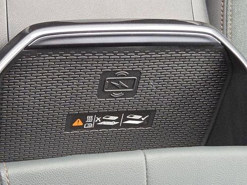 New 2026 GMC Terrain AT4 w/ Convenience Package III image 9