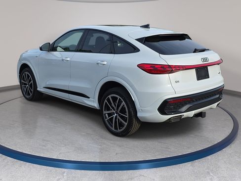 New 2026 Audi Q5 Premium Plus image 7