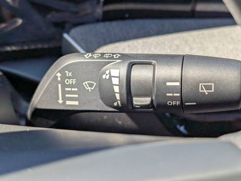 New 2026 Nissan Kicks SV image 23