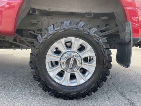 Used 2021 Ford F250 XLT w/ XLT Value Package AWD/4WD image 10