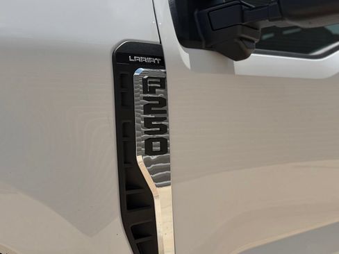 New 2026 Ford F250 Lariat w/ Lariat Premium Package AWD/4WD image 12