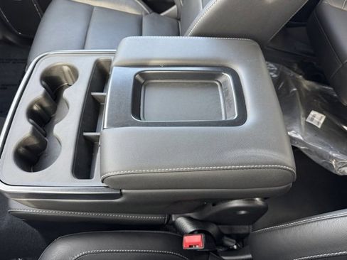 Used 2018 GMC Sierra 1500 SLT w/ SLT Premium Package image 18