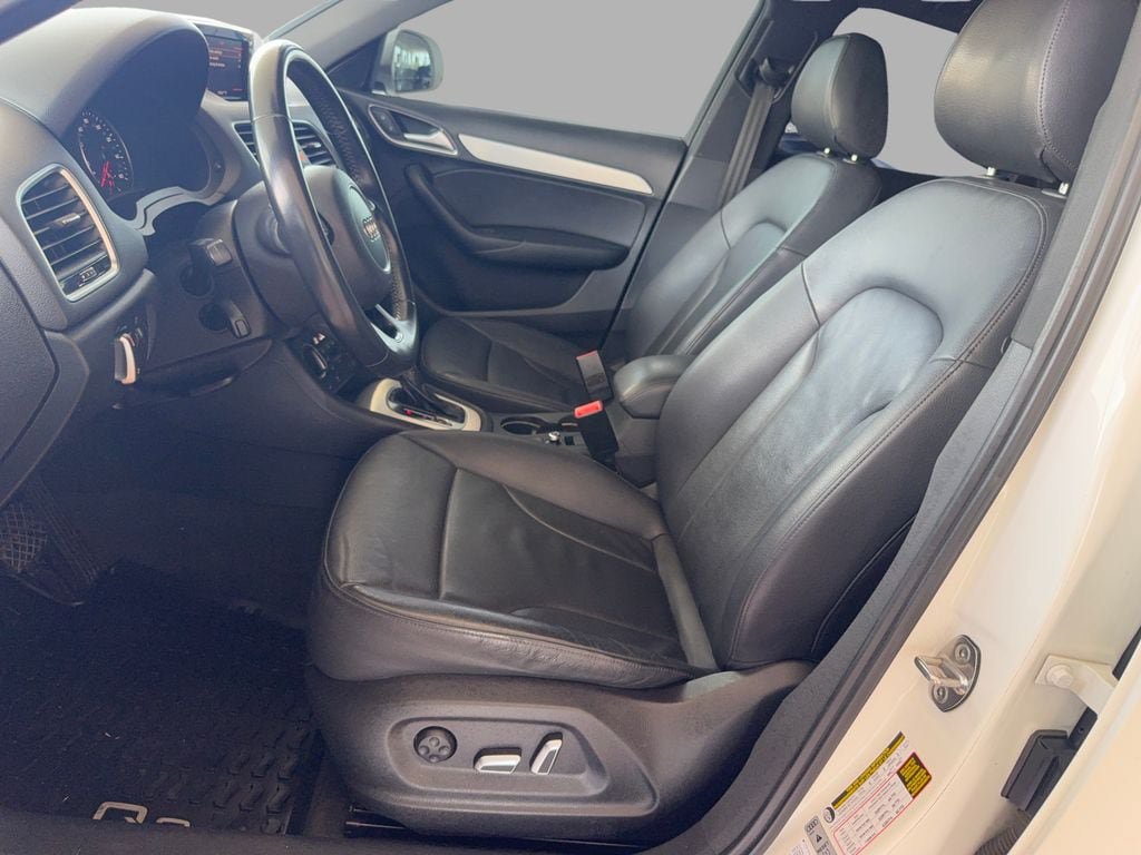 Used 2018 Audi Q3 2.0T Premium FWD image 11