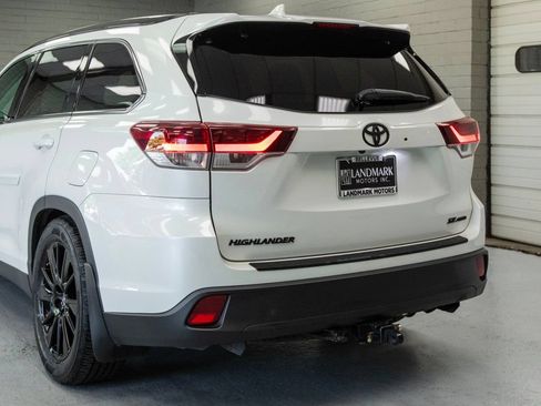 Used 2019 Toyota Highlander SE AWD/4WD image 37