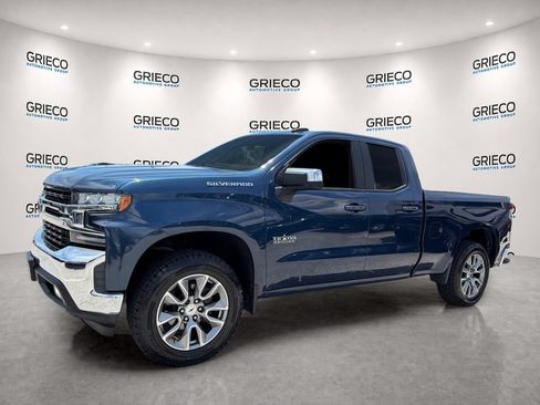 Used 2019 Chevrolet Silverado 1500 LT w/ Texas Edition RWD image 3