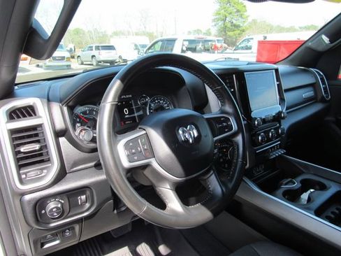 Used 2021 RAM 1500 Big Horn AWD/4WD image 13