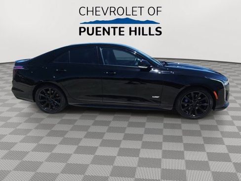 Used 2020 Cadillac CT4 V w/ Climate Package RWD image 9