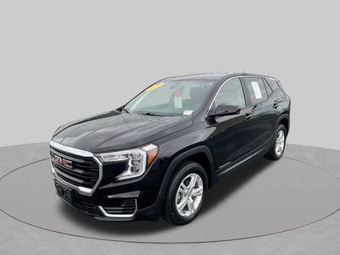 Used 2024 GMC Terrain SLE AWD/4WD image 4