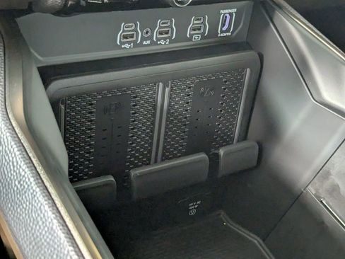 New 2026 RAM 2500 Limited image 23