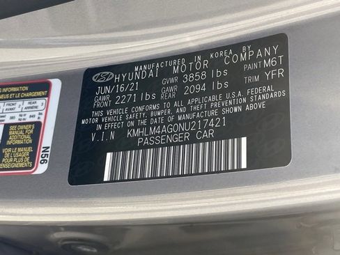 Used 2022 Hyundai Elantra SEL image 32